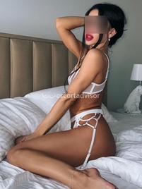 Adelle-2634973