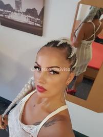 Nella-2155475