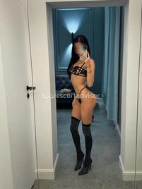 Valeria-2198530