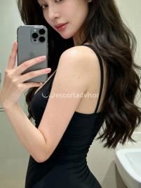 Angela Lucy-2711741