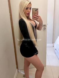Larissa-2536825