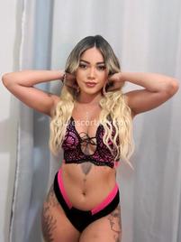 Anny Medeiros-2402442