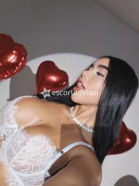 Valeria-2789560