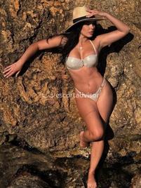 Lara-2626747