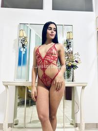 Daniela-2584834