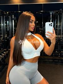 Anna Bella-2841223