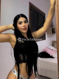 Mia-2860778