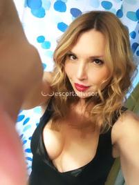 Laura T-2630671