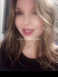 Laura T-2630689