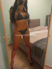 Anne-2542315
