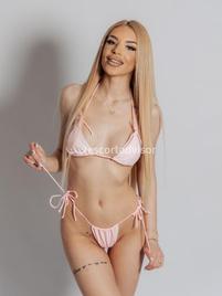 Anna-2332930