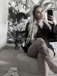 Top Luxury-2259264