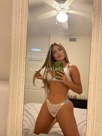 Escort 3792774202 Karina