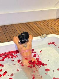 Martina-2373892