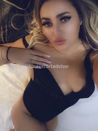 Monica-2214073